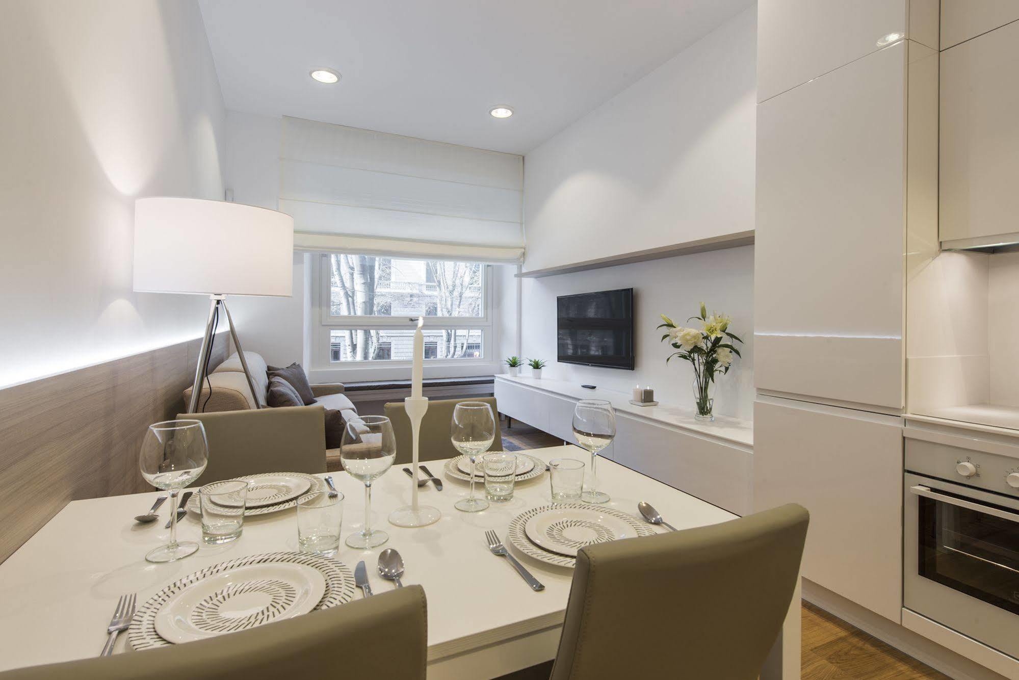 Milan Royal Suites Εξωτερικό φωτογραφία