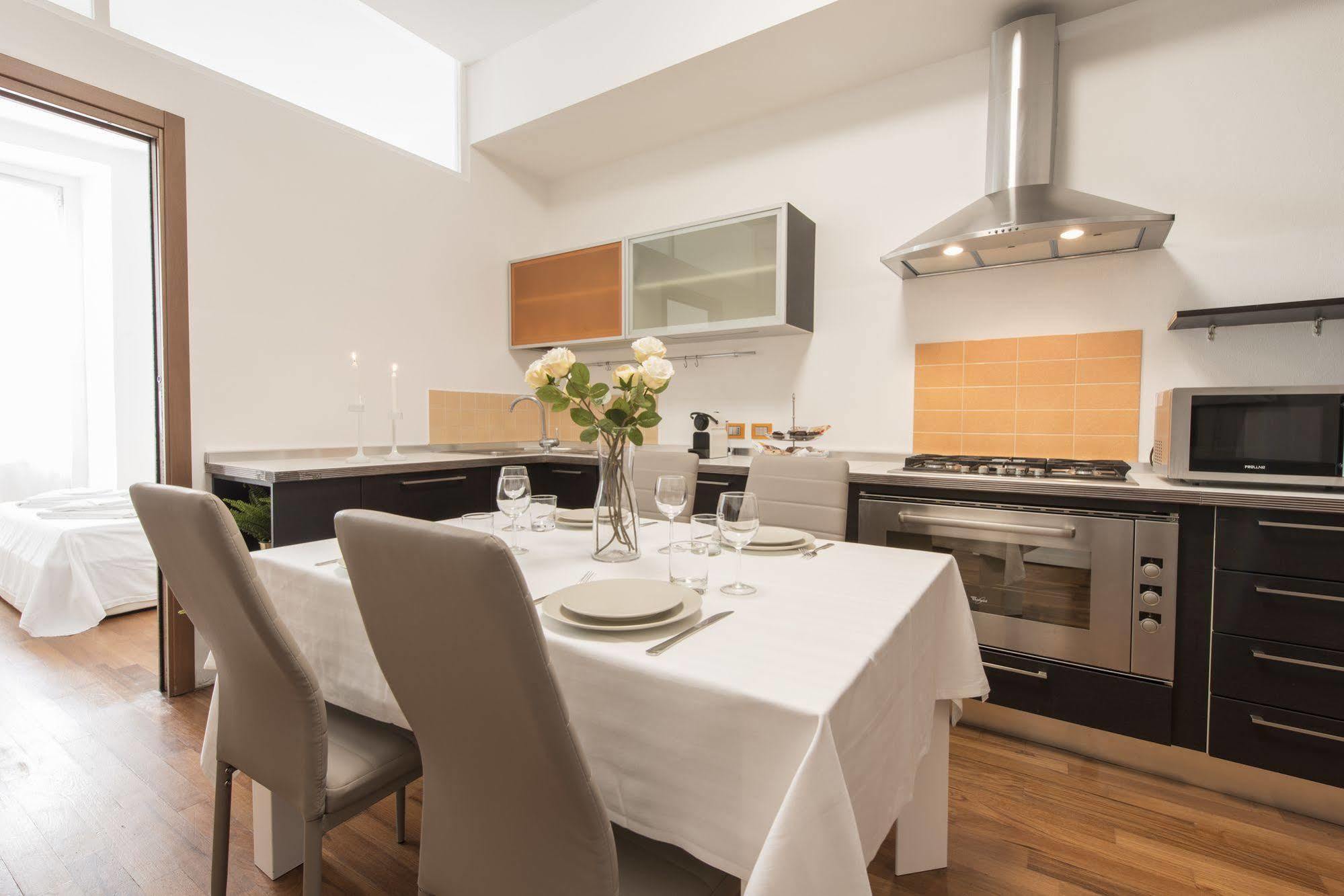Milan Royal Suites Εξωτερικό φωτογραφία