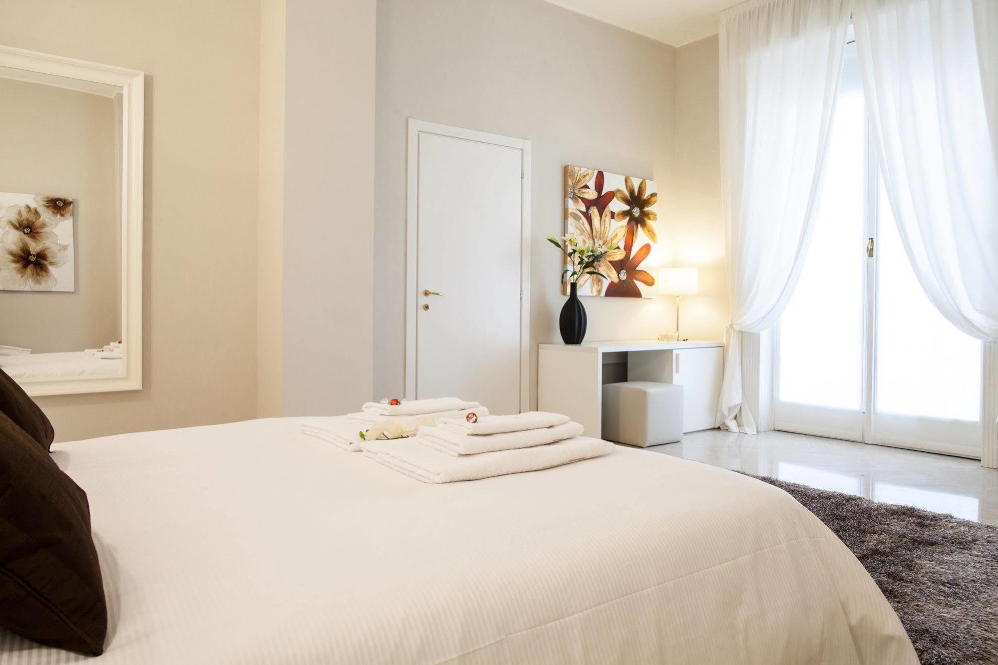 Milan Royal Suites Εξωτερικό φωτογραφία