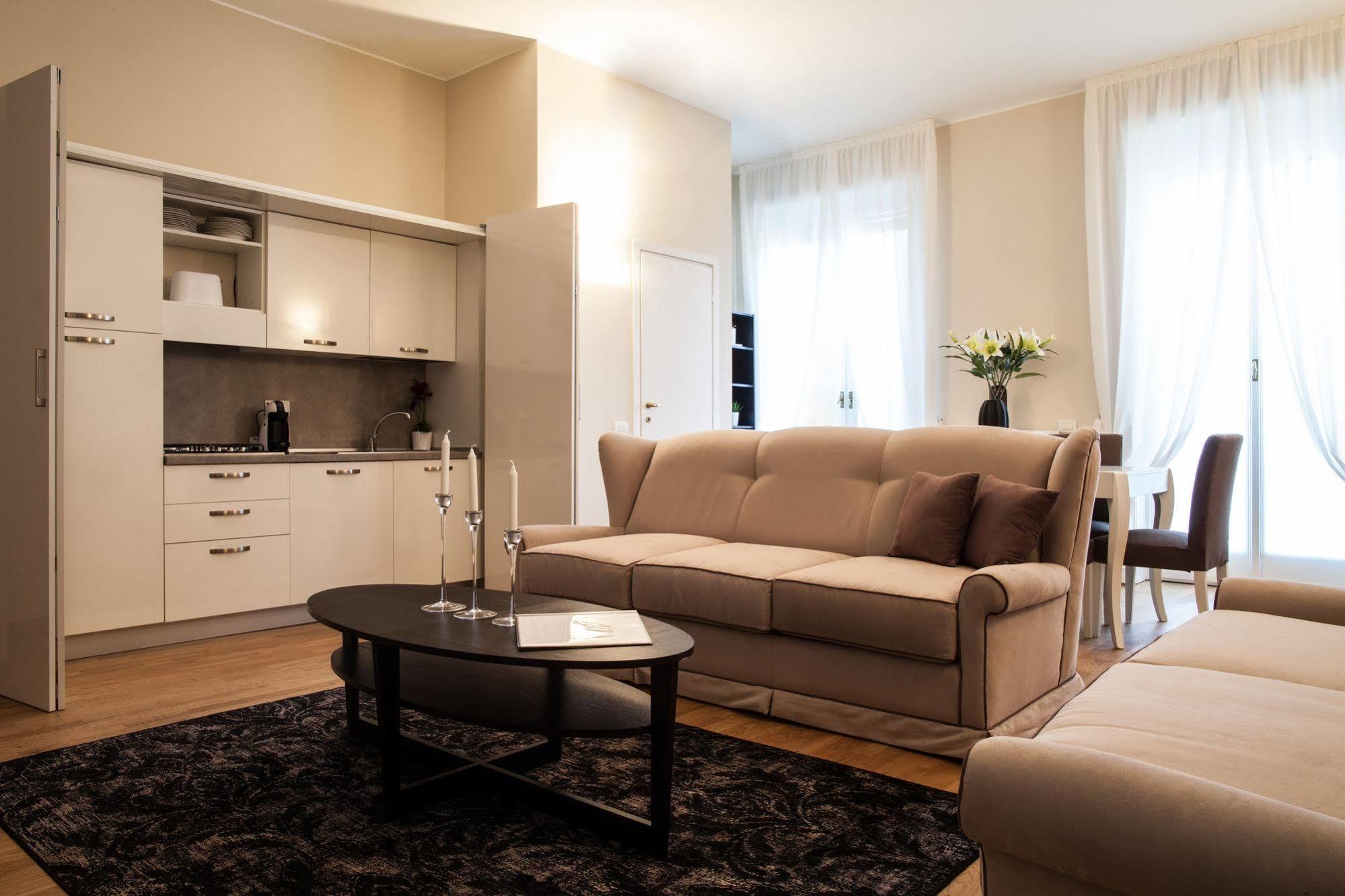 Milan Royal Suites Εξωτερικό φωτογραφία