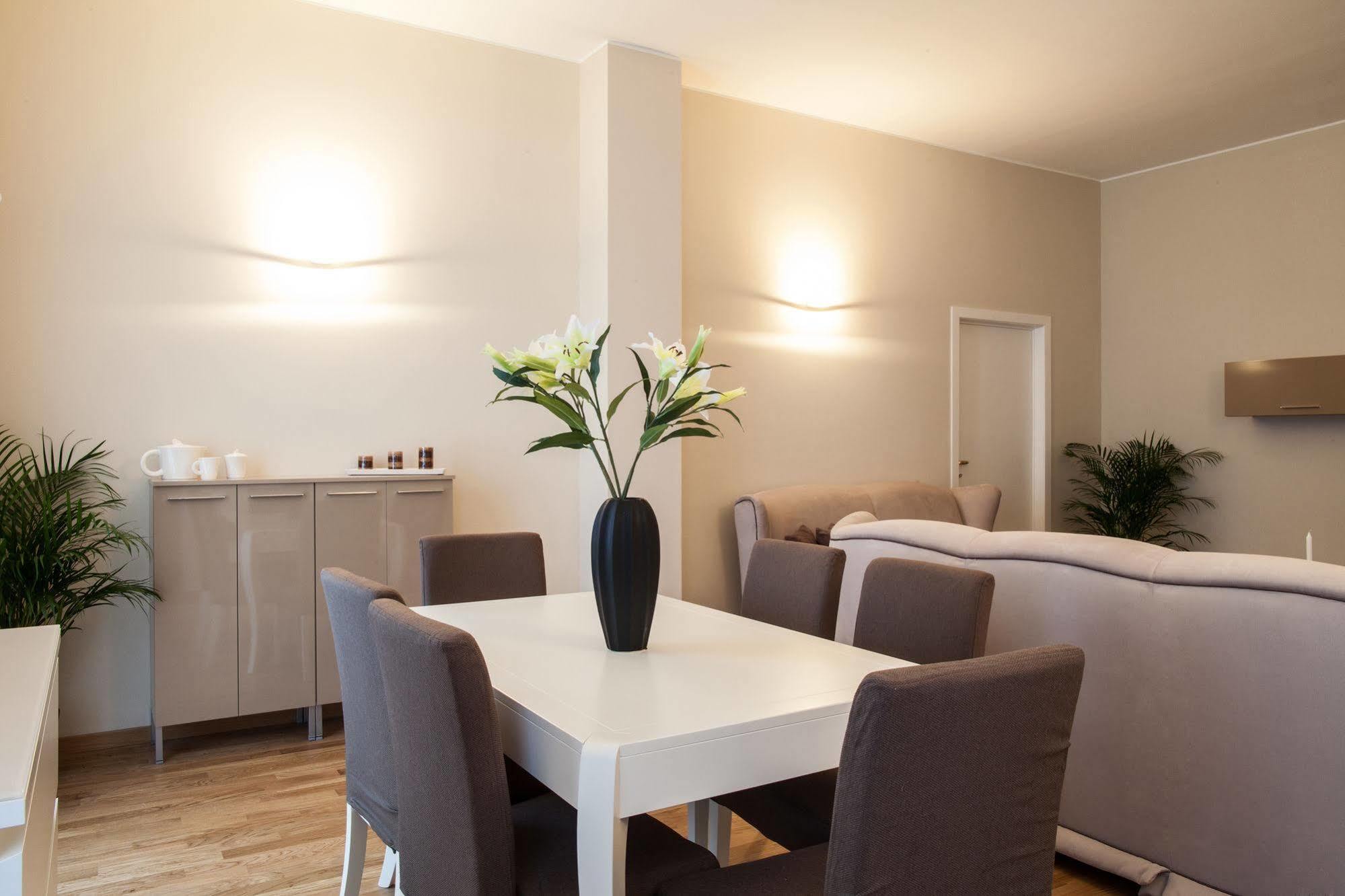 Milan Royal Suites Εξωτερικό φωτογραφία