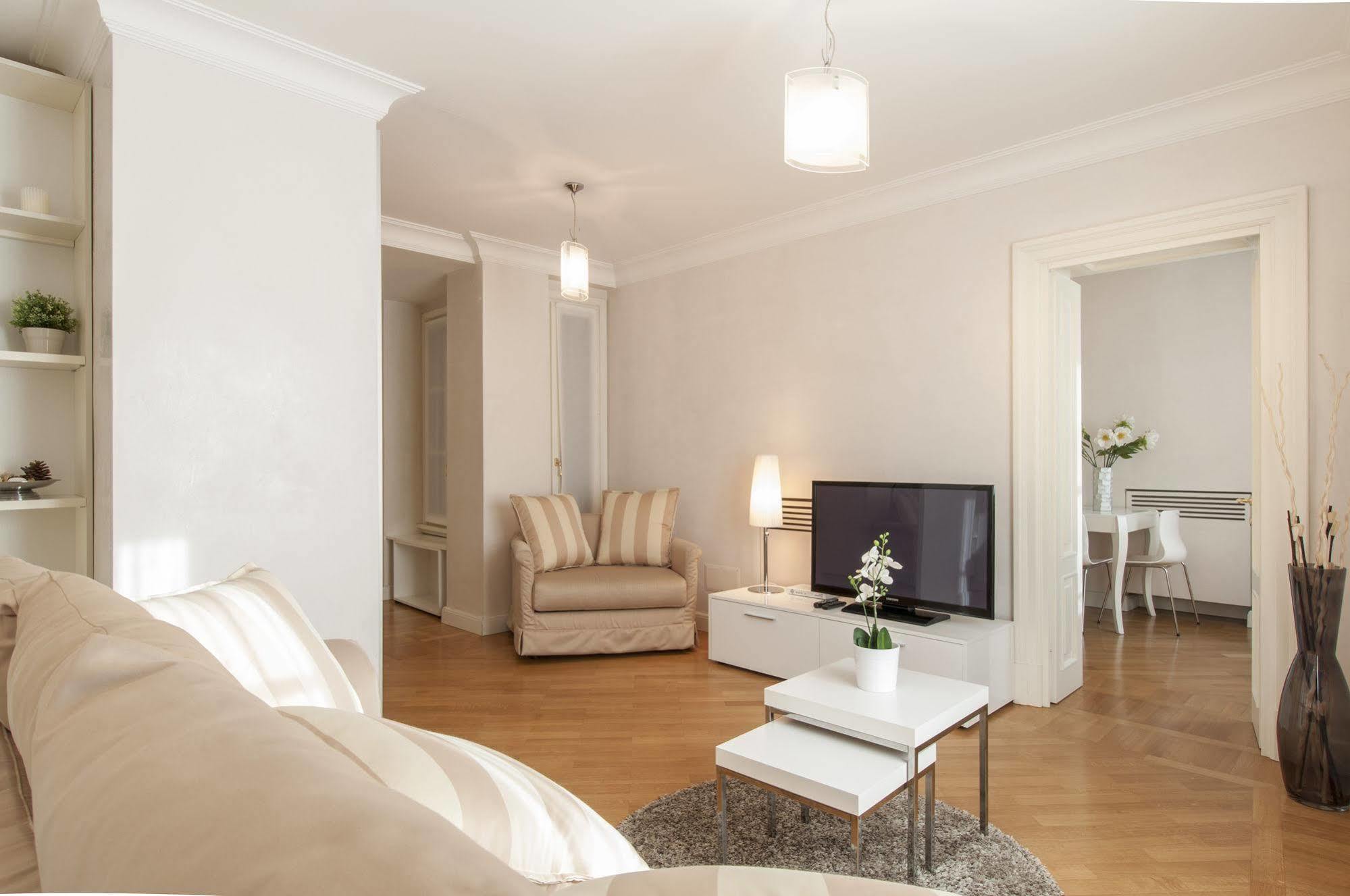Milan Royal Suites Εξωτερικό φωτογραφία