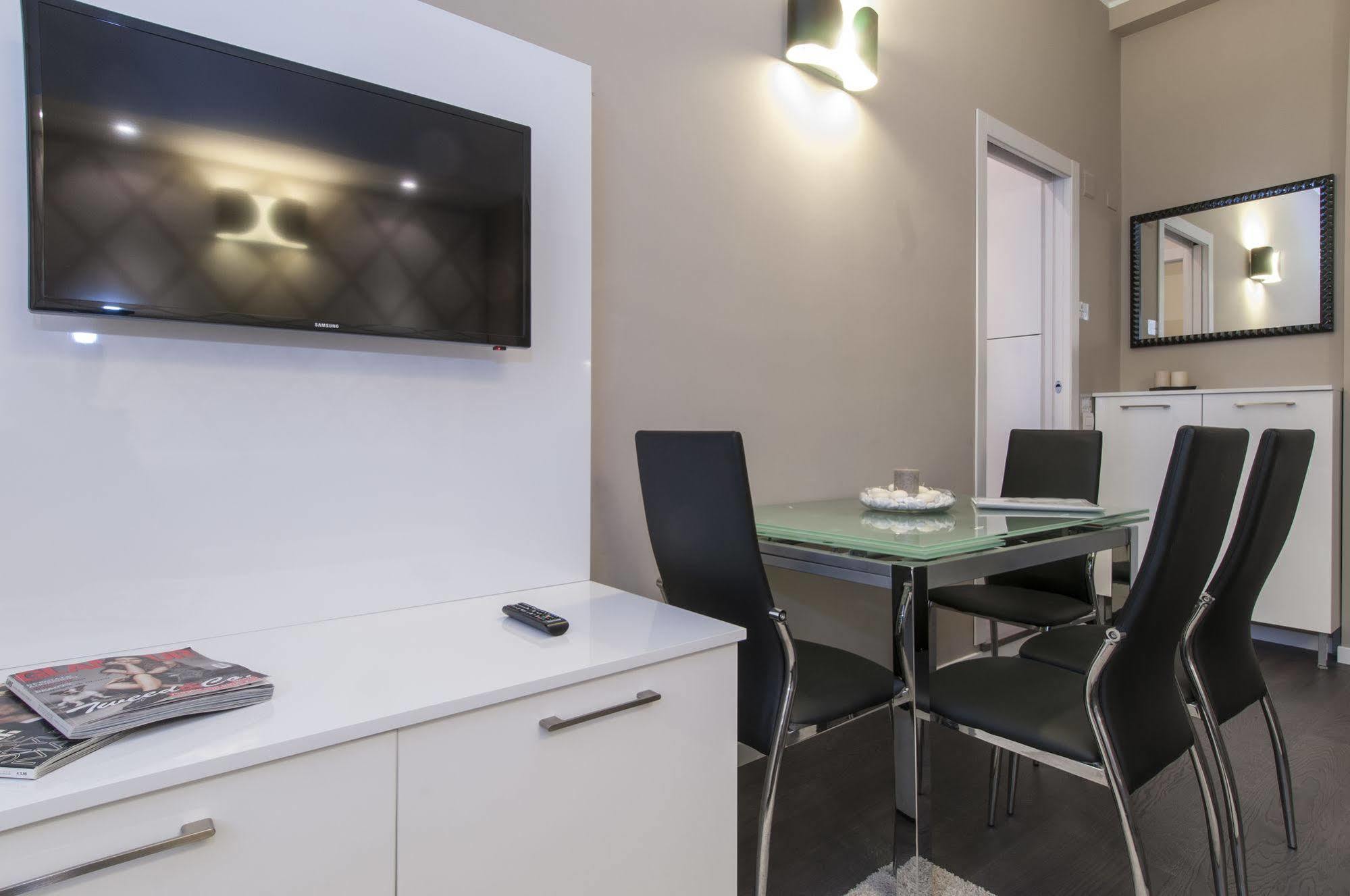 Milan Royal Suites Εξωτερικό φωτογραφία